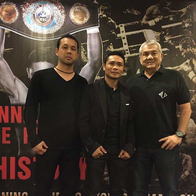 Donnie-Nietes-with-managers